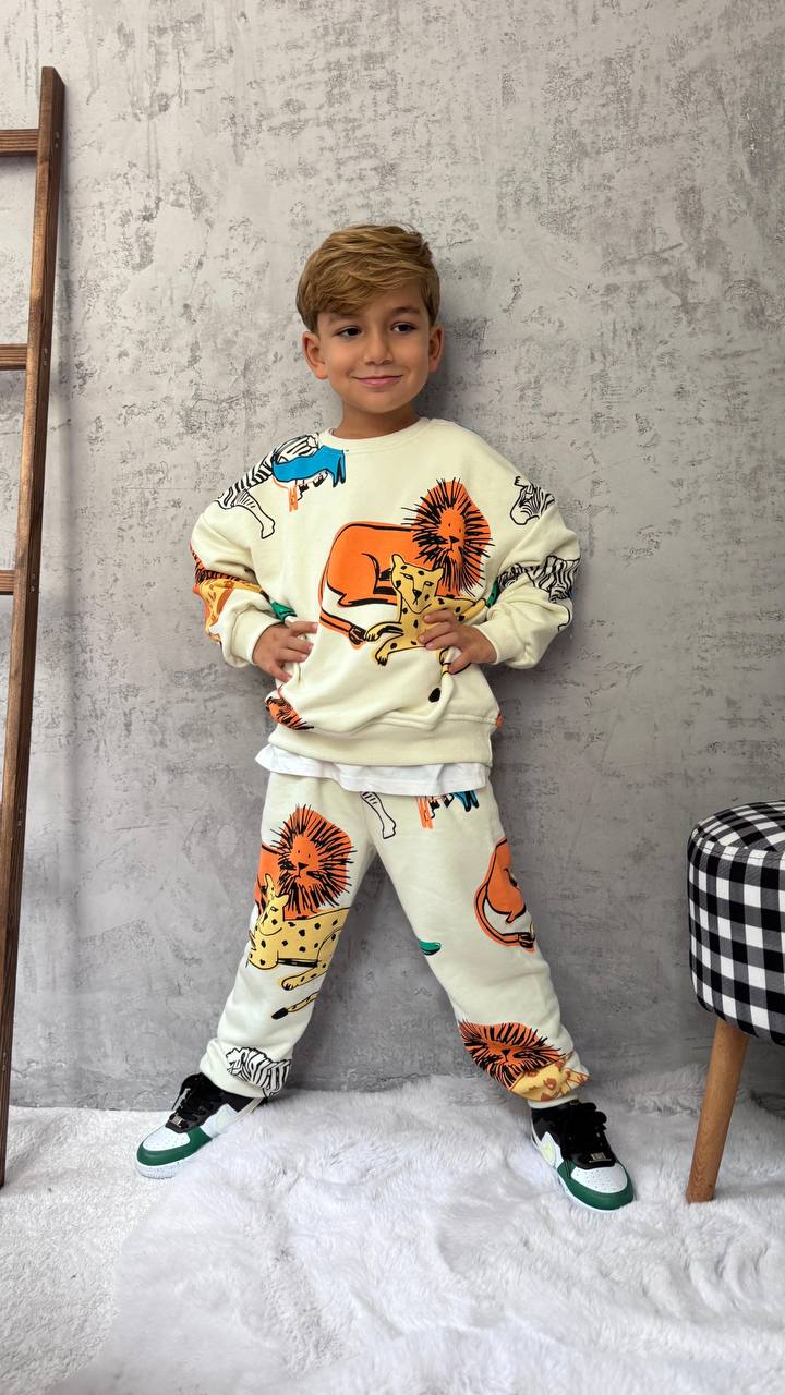 NEW SEASON EŞOFMAN TAKIMI